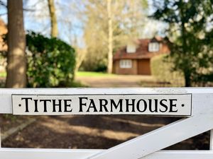 Photo 32- click for photo gallery